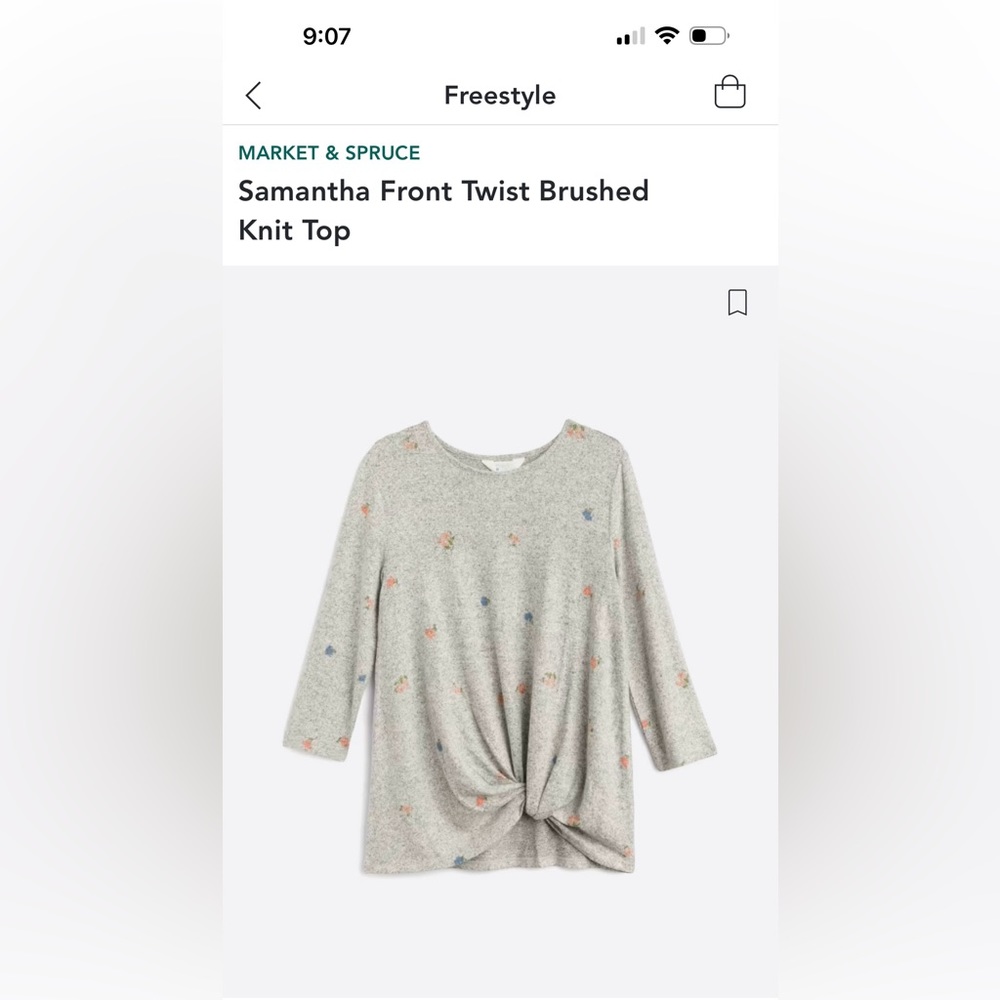 MARKET & SPRUCE
Samantha Front Twist Brushed
Knit Top